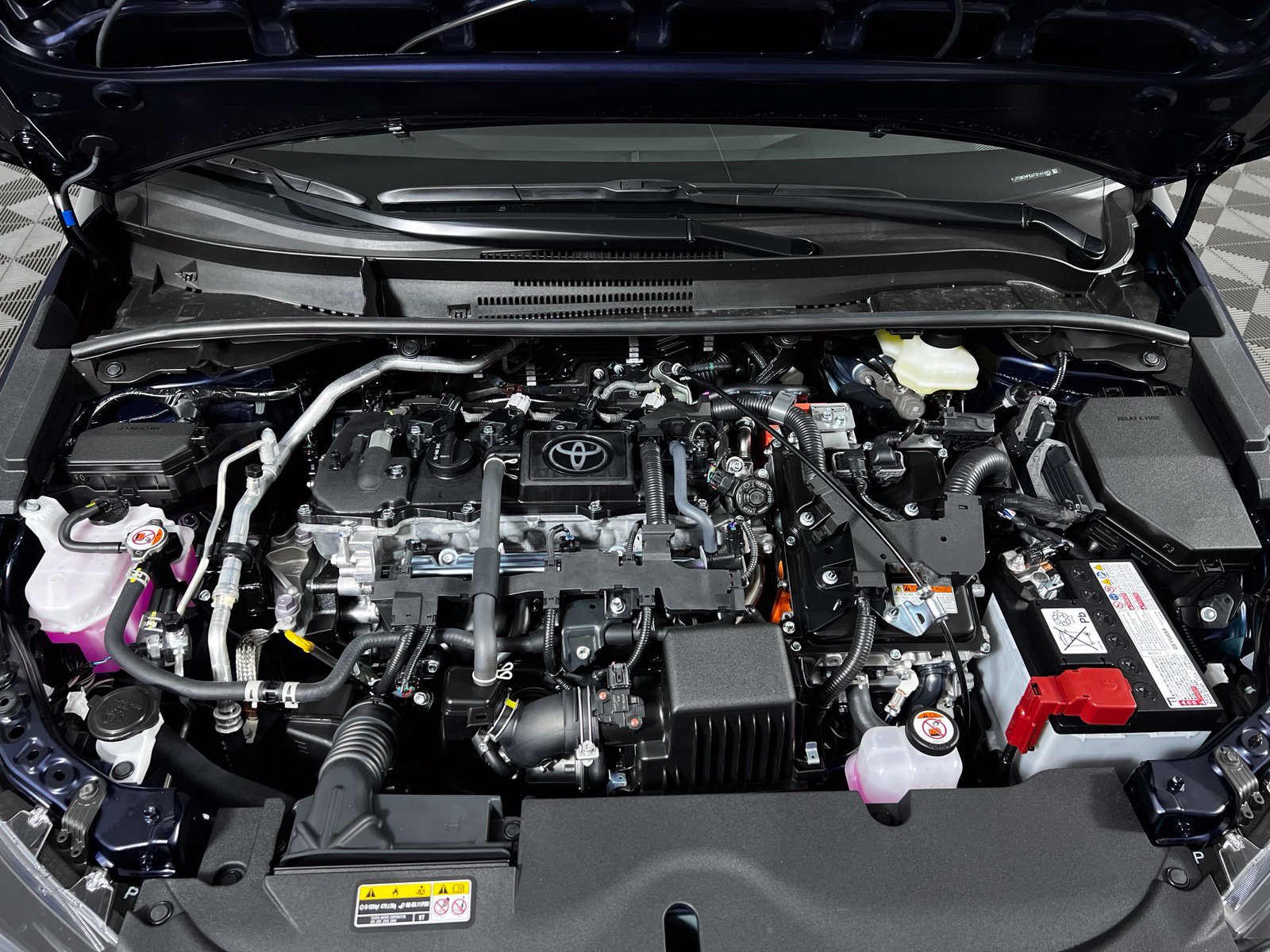 Used 2026 Toyota Corolla SE FWD image 9