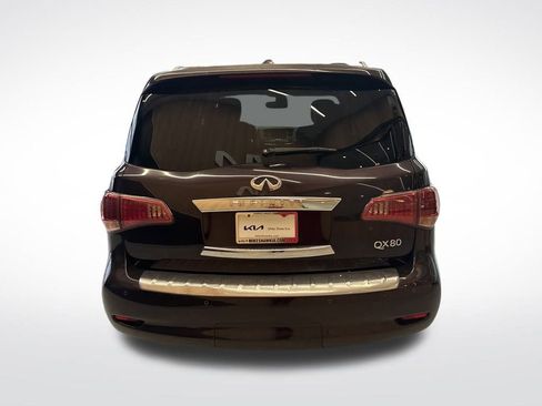 Used 2016 INFINITI QX80 4WD w/ Driver's Assistance Package image 4
