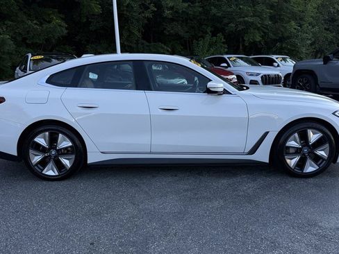 Used 2024 BMW i4 eDrive35 w/ Premium Package RWD image 19
