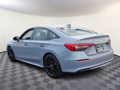 Used 2024 Honda Civic Sport image 5
