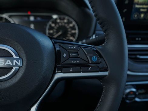 New 2025 Nissan Altima 2.5 SV w/ SV Premium Package image 12