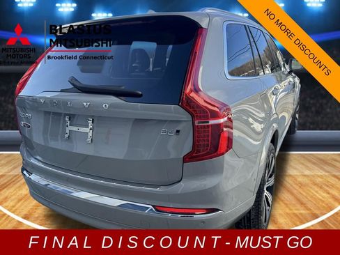 Used 2025 Volvo XC90 B6 Ultra w/ Protection Package Premier image 11