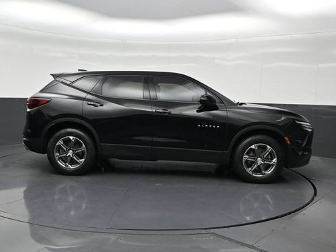 Used 2023 Chevrolet Blazer LT FWD image 7