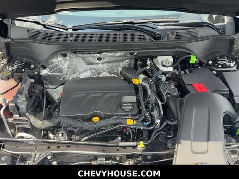 Used 2026 Chevrolet Trax RS w/ Driver Confidence Package FWD image 22