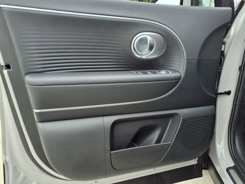 New 2026 Hyundai Ioniq 9 SEL image 10