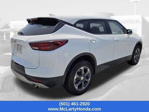 Used 2025 Chevrolet Blazer LT FWD image 5