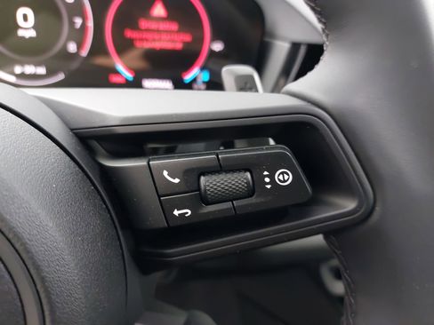 New 2026 Porsche Cayenne image 20