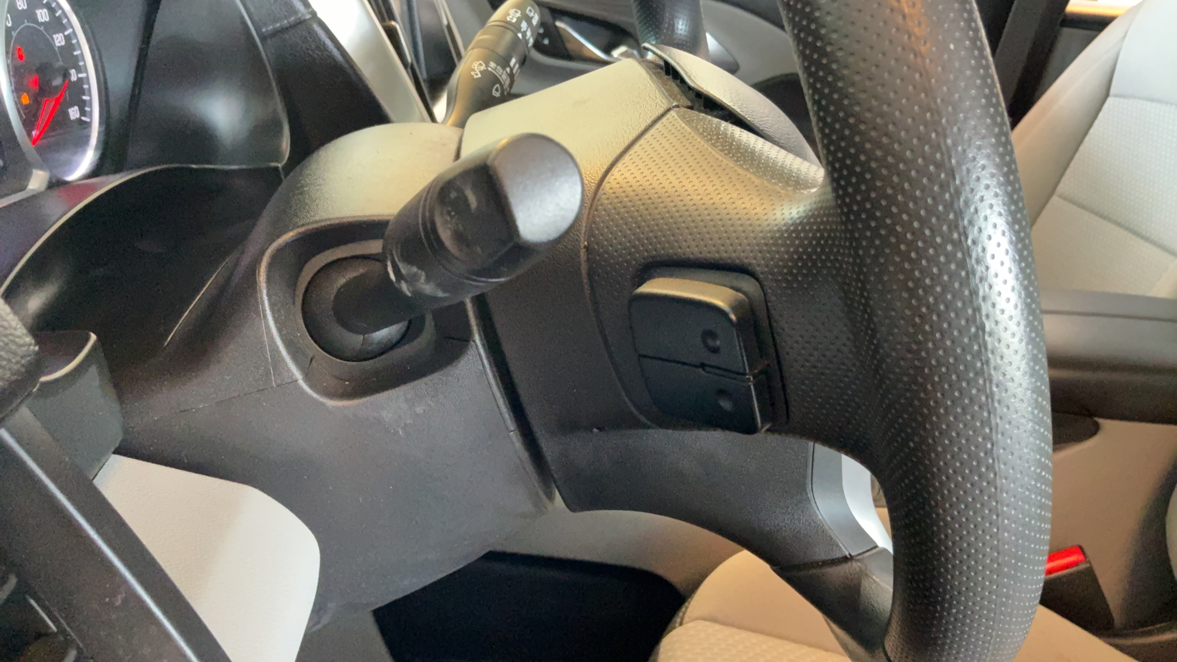 Used 2022 GMC Terrain SLE w/ Driver Convenience Package FWD image 22
