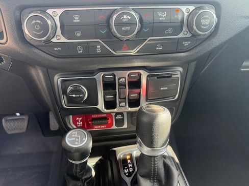 New 2026 Jeep Gladiator Willys image 15