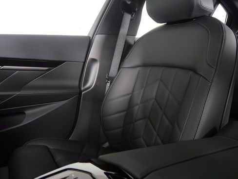 New 2026 BMW 530i w/ Executive Package image 25