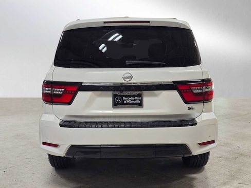 Used 2021 Nissan Armada SL w/ Midnight Edition Package AWD/4WD image 4