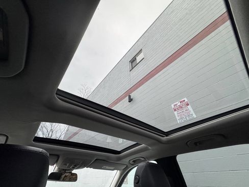 Used 2014 Mercedes-Benz ML 350 4MATIC image 37