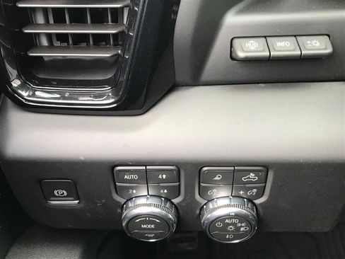 New 2026 GMC Sierra 1500 AT4 w/ AT4 Premium Package AWD/4WD image 62