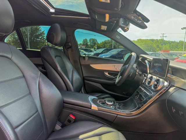 Used 2019 Mercedes-Benz C 300 Sedan image 19