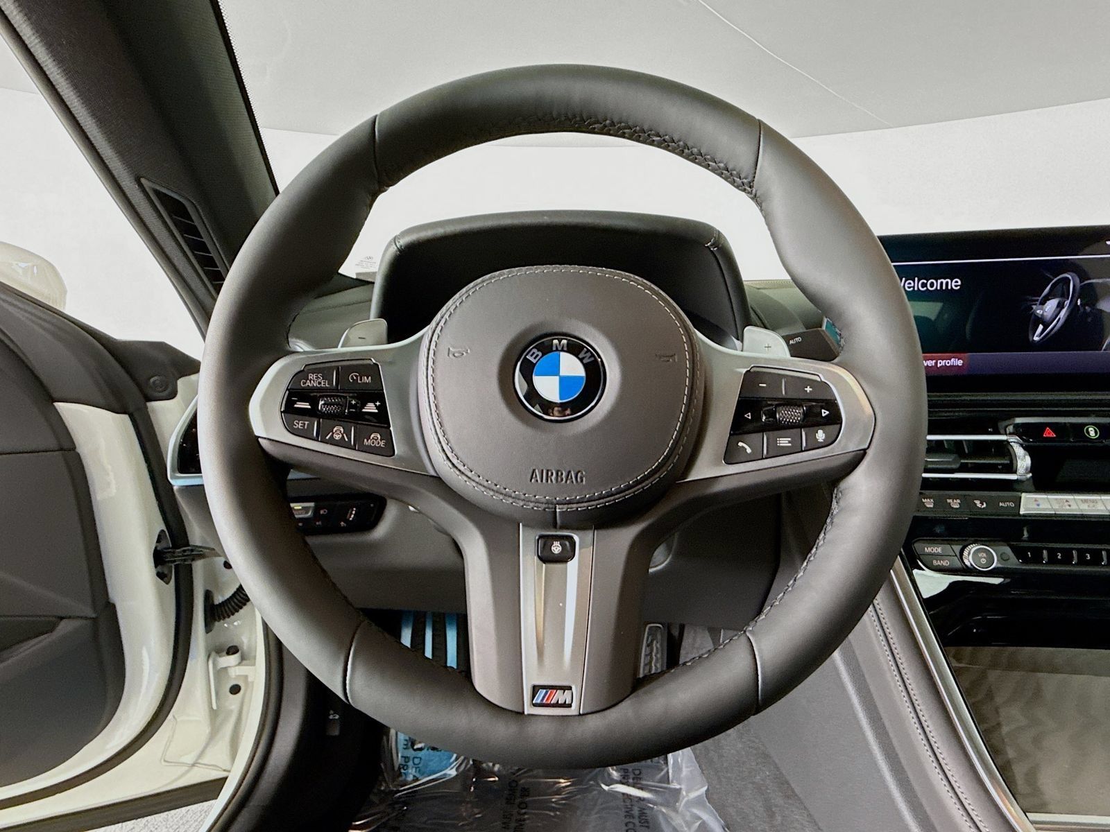 Used 2026 BMW 840i RWD image 11