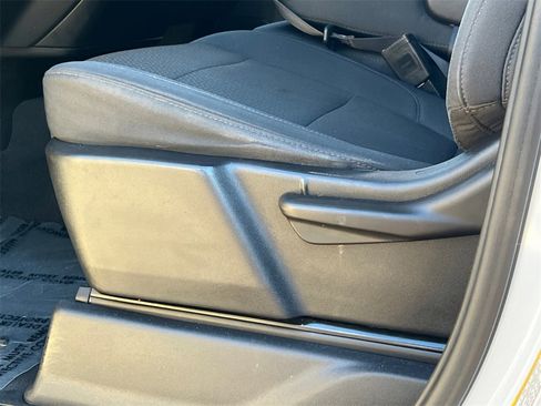 Used 2019 Chevrolet Silverado 1500 Custom Trail Boss image 19