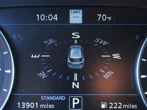 Used 2025 INFINITI QX50 Sport AWD/4WD image 34