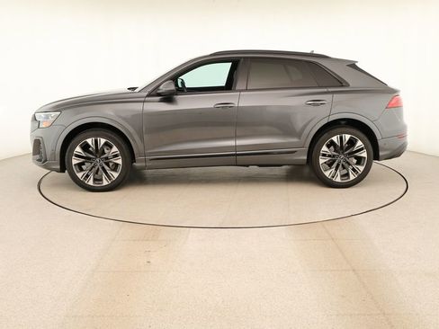 Used 2024 Audi Q8 Premium Plus AWD/4WD image 2
