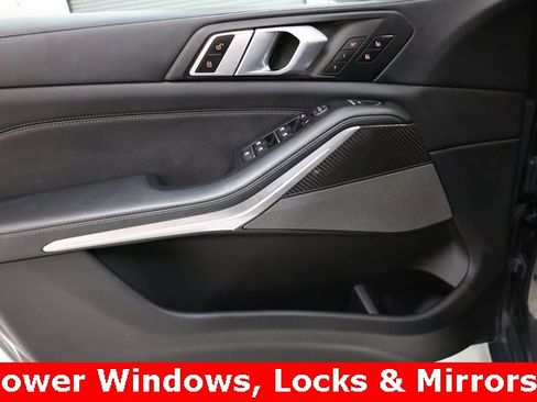 Used 2025 BMW X5 M Competition w/ Executive Package image 59