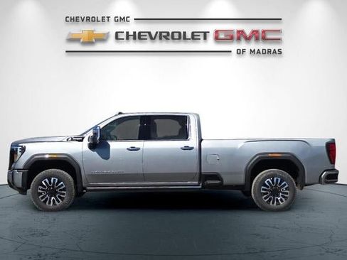 New 2026 GMC Sierra 2500 Denali Ultimate AWD/4WD image 6