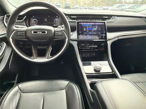 Used 2021 Jeep Grand Cherokee L Limited image 22