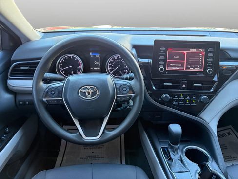 Used 2021 Toyota Camry LE FWD image 25