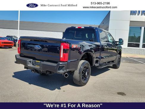 Used 2024 Ford F250 XLT w/ XLT Premium Package AWD/4WD image 5
