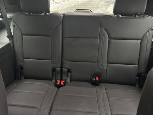 Used 2023 Chevrolet Tahoe Z71 w/ Luxury Package image 10