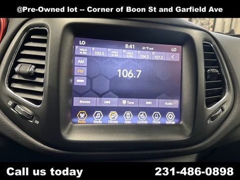 Used 2018 Jeep Compass Trailhawk w/ Leather Interior Group AWD/4WD image 25