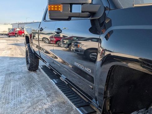 Used 2016 Chevrolet Silverado 2500 LT w/ LT Convenience Package image 19