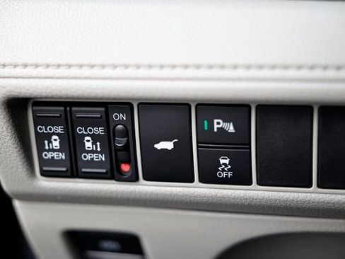 New 2026 Honda Odyssey Elite image 25