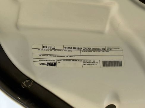 Used 2019 RAM 3500 Big Horn image 39