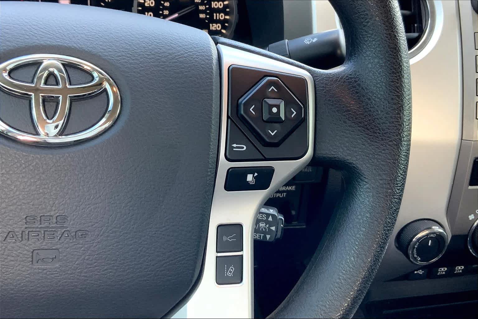 Used 2020 Toyota Tundra SR5 w/ SR5 Upgrade Package AWD/4WD image 25