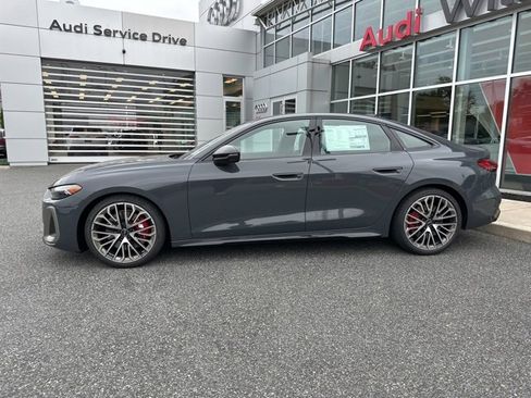 New 2025 Audi S5 Prestige image 2