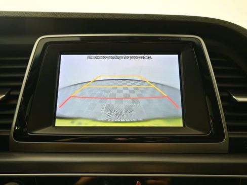 Used 2018 Hyundai Sonata Limited w/ Cargo Package FWD image 29