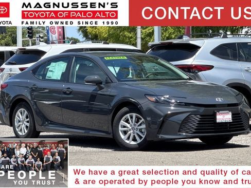Used 2026 Toyota Camry LE w/ Convenience Package FWD image 1