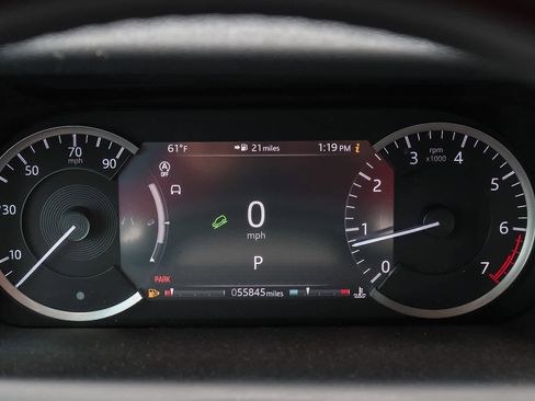 Used 2020 Land Rover Discovery Sport S image 24