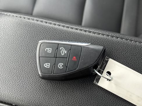 Used 2024 GMC Sierra 1500 SLT image 29