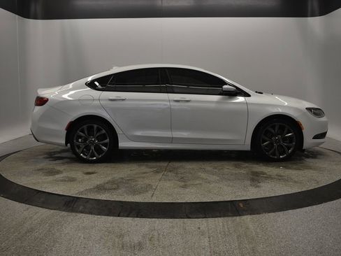 Used 2015 Chrysler 200 S w/ Navigation & Sound Group I image 13
