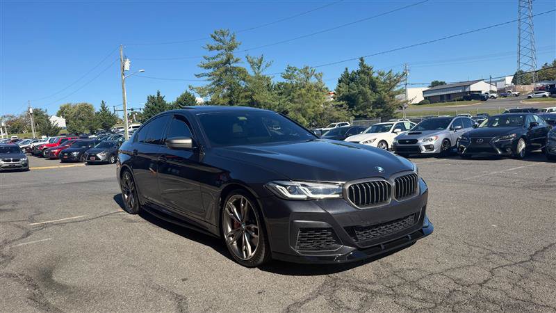 Used 2021 BMW M550i xDrive w/ Executive Package AWD/4WD image 3