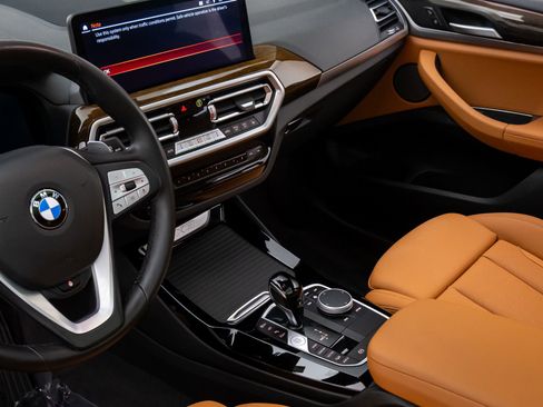 Certified 2024 BMW X3 xDrive30i w/ Premium Package w/ZPA image 12