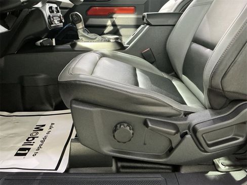 Used 2023 Ford Bronco Black Diamond image 22