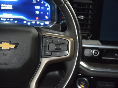 Used 2023 Chevrolet Silverado 1500 High Country w/ High Country Premium Package AWD/4WD image 41