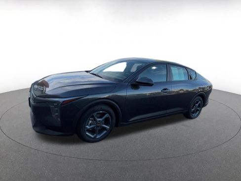 Used 2025 Kia K4 FWD image 7