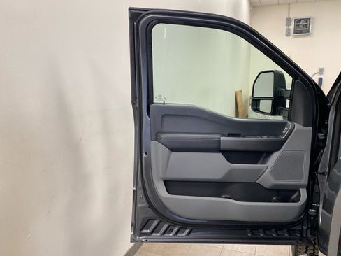 New 2026 Ford F350 XLT w/ Snow Plow/Camper Package image 17