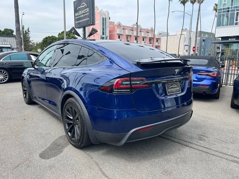 Used 2023 Tesla Model X image 11