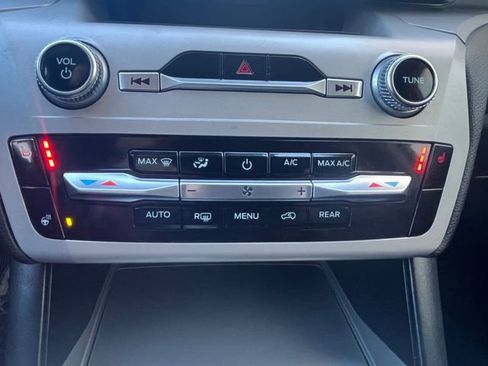 Used 2024 Ford Explorer XLT w/ Equipment Group 202A image 17