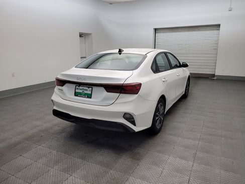 Used 2023 Kia Forte LXS FWD image 9