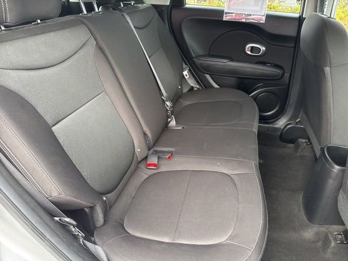 Used 2018 Kia Soul image 22