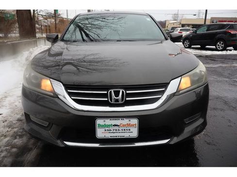 Used 2013 Honda Accord Sport image 3